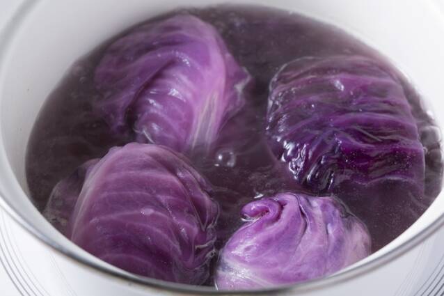 黒ごまスープの紫ロールキャベツの作り方の手順6