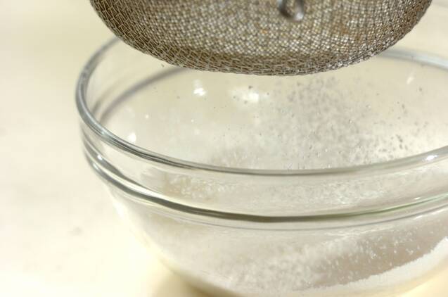 ハロウィンケーキ・ポップスの作り方の手順1