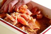 鶏肉のゴマホイル焼きの下準備1