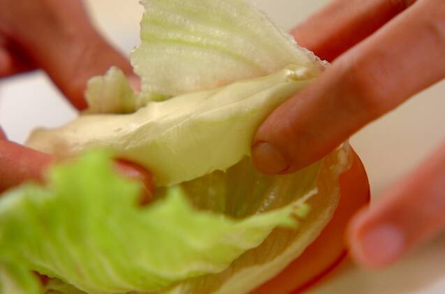 ハムチーズ巻きの作り方の手順1