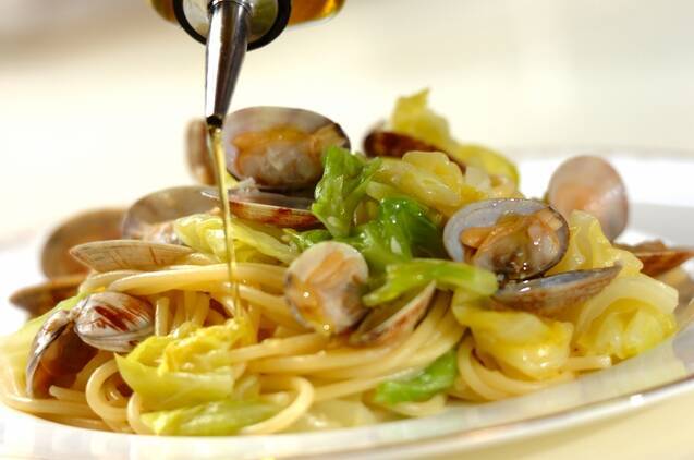 春キャベツとアサリのオイルスパゲティーの作り方の手順6