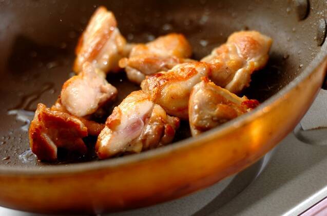 鶏のバルサミコソースの作り方の手順2