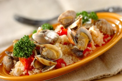 アサリとプチトマトのパエリア風