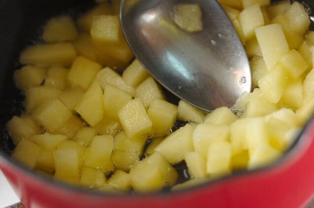 焼き芋のリンゴソースの作り方の手順2