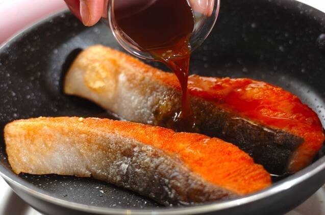 鮭の照り焼きの作り方の手順4