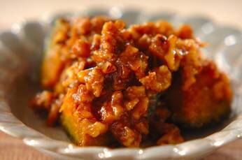 カボチャのクルミみそ和え