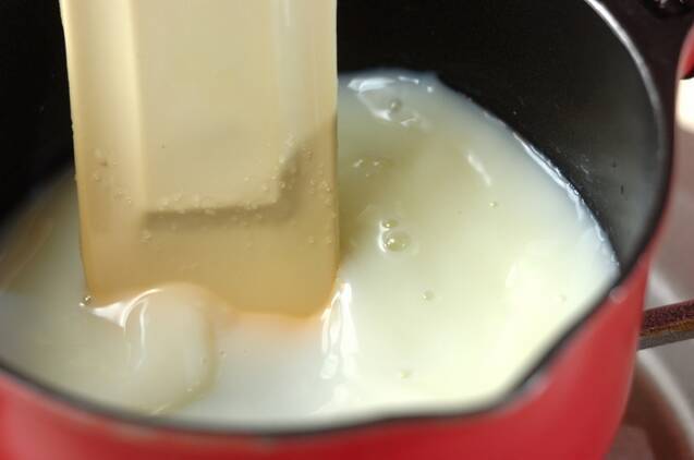 ヨーグルトブランマンジェ～マンゴーソース～の作り方の手順2