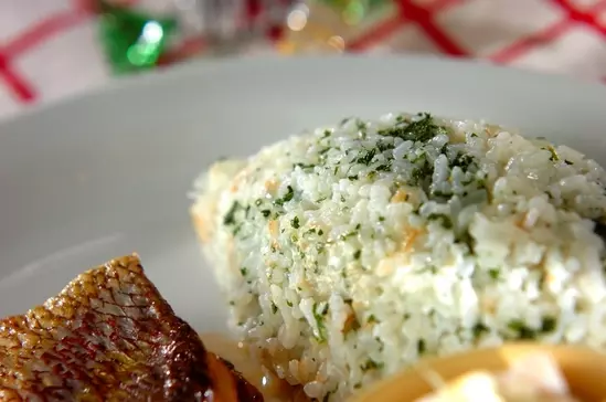 パセリバターライス レシピ 作り方 E レシピ 料理のプロが作る簡単レシピ