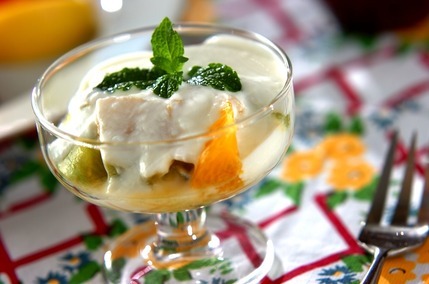 フルーツヨーグルト