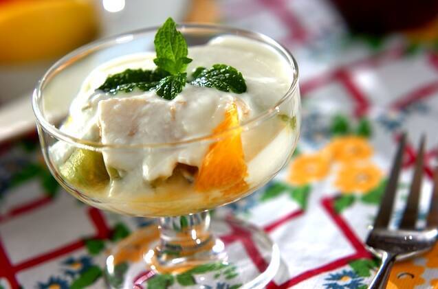 フルーツヨーグルト