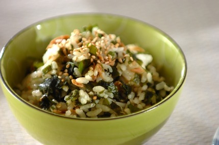 ワカメとツナの混ぜご飯