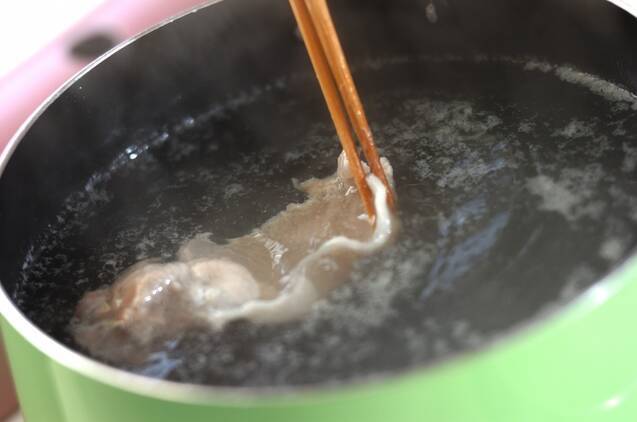 ゆで豚のキムチチーズ和えの作り方の手順1