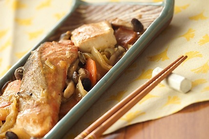 鮭と野菜のみそ蒸し煮