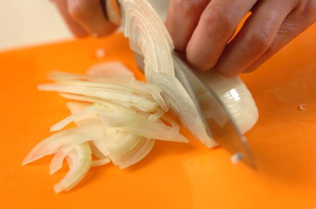 オニオントマトスープの素の作り方の手順1