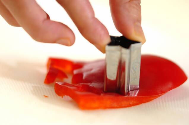 魚介のタルタル　クリスマスリースの作り方の手順2