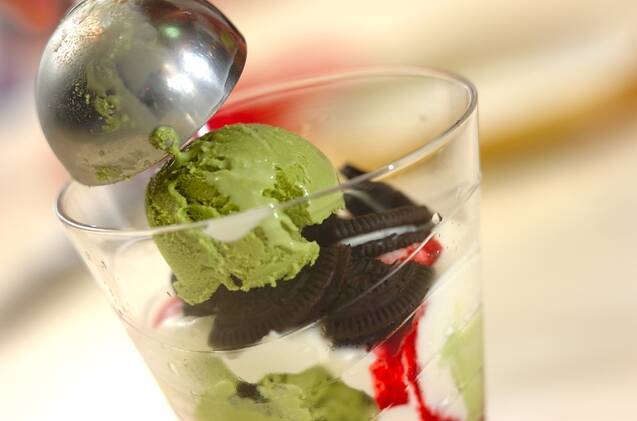 ラズベリーと抹茶のパフェの作り方の手順4