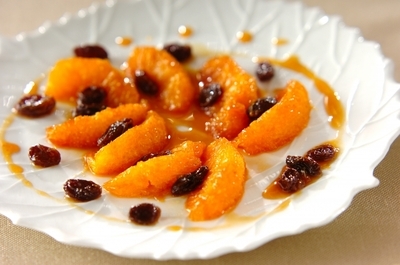レーズンとオレンジのキャラメリゼ レシピ 作り方 E レシピ 料理のプロが作る簡単レシピ