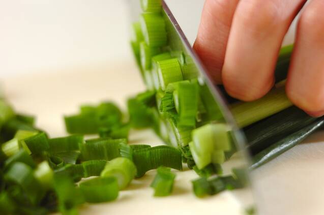 ネギみそおにぎりの作り方の手順1