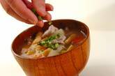 豚汁の具だくさんレシピ 基本の味わい by杉本 亜希子さんの作り方7