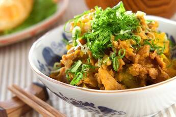 カボチャと豚肉の炒め煮