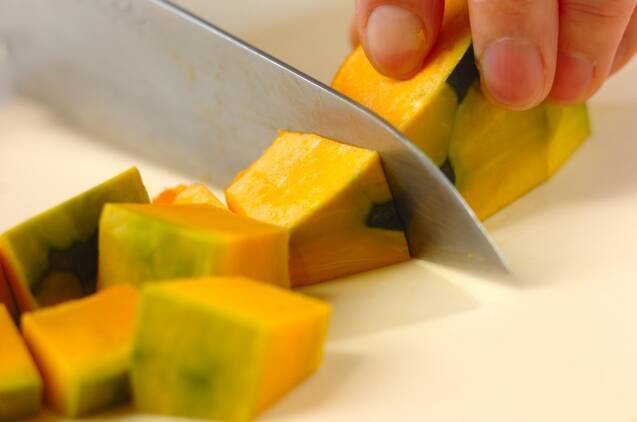 子供も食べやすい！かぼちゃのスフレ 簡単人気レシピ by森岡 恵さんの作り方の手順1