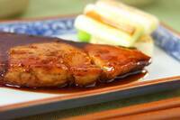 ブリの梅ニンニク照り焼き レシピ 作り方 E レシピ 料理のプロが作る簡単レシピ