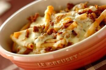 とろーりチーズのミートマカロニグラタン