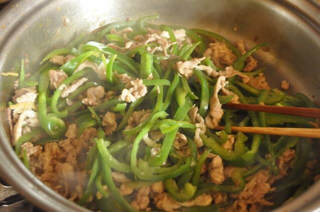 シャキシャキ食感の青椒肉絲の作り方の手順7