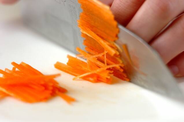 ヒジキとサキイカの煮物の作り方の手順1