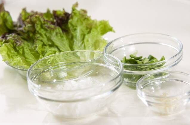 肉みそのレタス包みの作り方の手順1