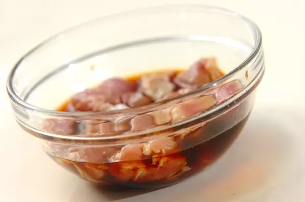 とろ～り半熟卵が絶品！基本の親子丼の作り方2