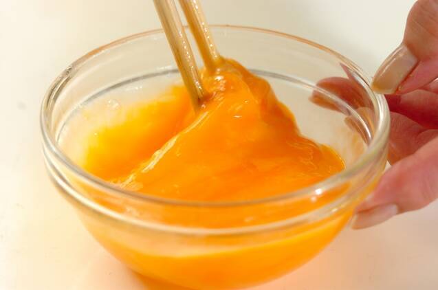 かきたま汁の作り方の手順1