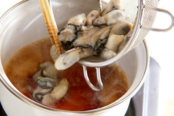 風味広がる！カキご飯の作り方の手順5