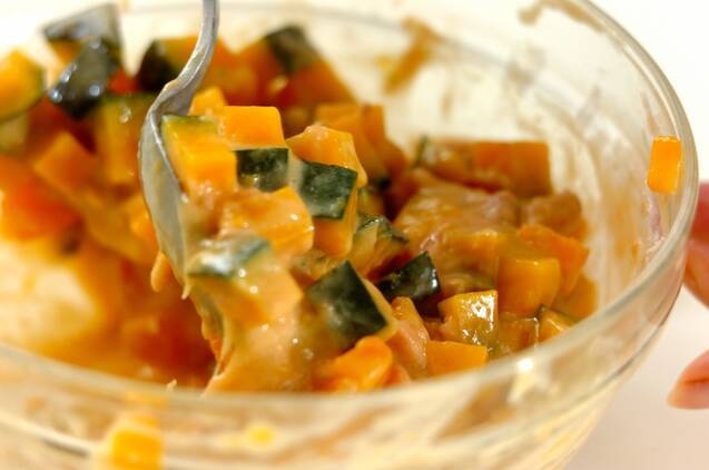 カボチャとツナの揚げ物の作り方の手順3