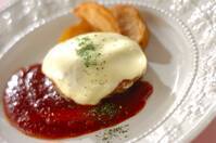 チーズのせハンバーグ レシピ 作り方 E レシピ 料理のプロが作る簡単レシピ
