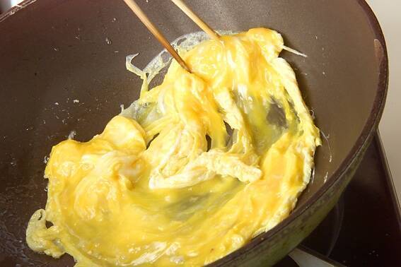 豚肉とキノコの卵炒めの作り方の手順6