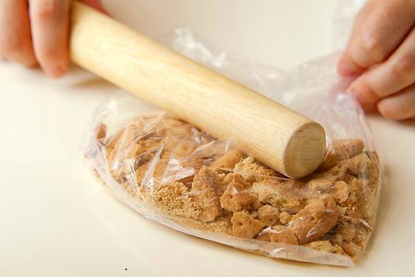 ベリーレアチーズケーキの作り方の手順1