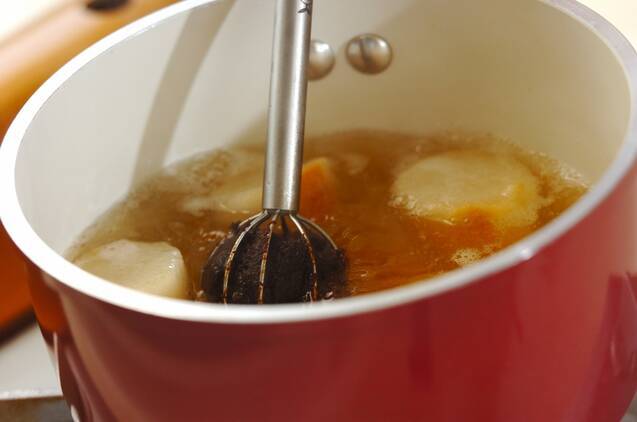 ナメコと麩のみそ汁の作り方の手順3