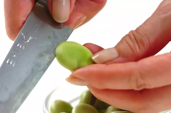 ソラ豆入りポテトサラダの下準備2