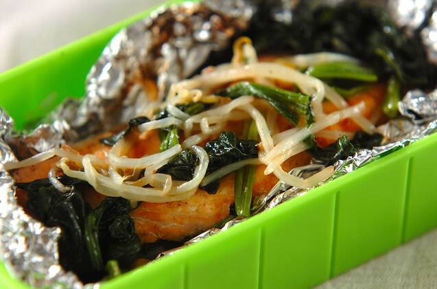 サーモンのホイル焼き