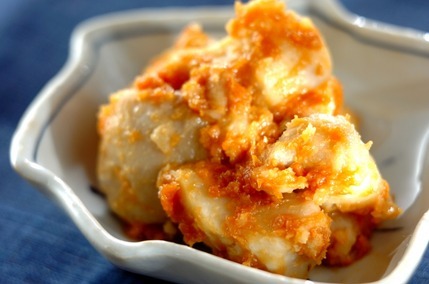 蒸し里芋の練りみそ和え