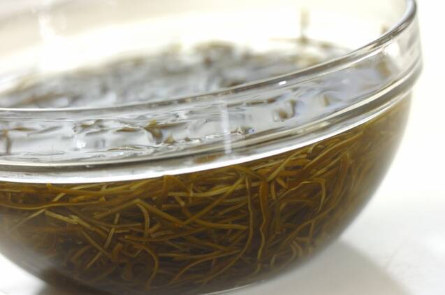 切り昆布のサッと煮の作り方の手順1