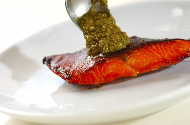 鮭のグリル　ケイパーソースの作り方の手順5