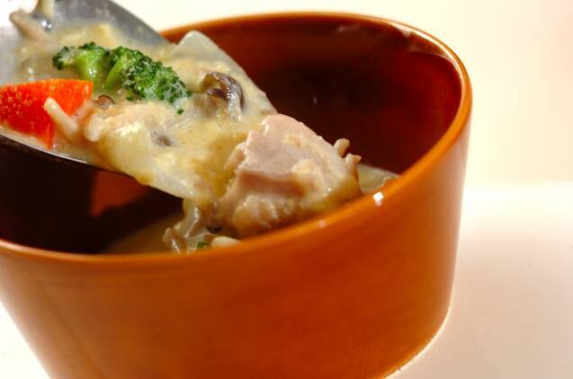 チキンとブロッコリーのコーンシチューの作り方の手順6