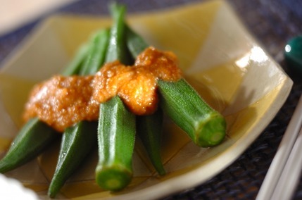 オクラのゴマみそダレ