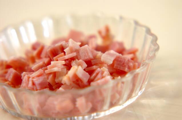 シーザーサラダの作り方の手順1