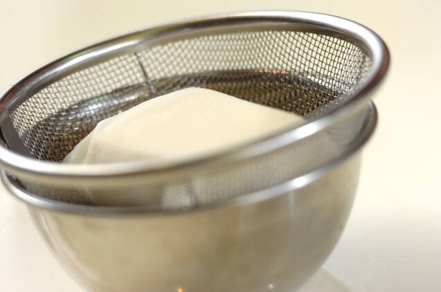 豆腐アイヨリソースの作り方の手順1