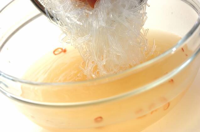 エスニック風冷製スープの作り方の手順3