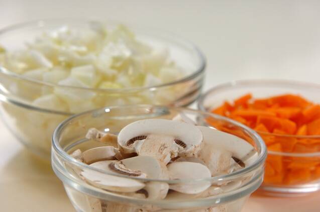白インゲン豆と豚バラ肉の煮込みの作り方の手順1