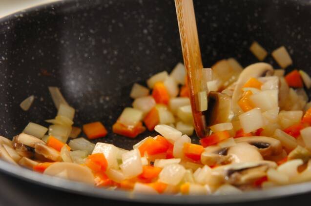 白インゲン豆と豚バラ肉の煮込みの作り方の手順3